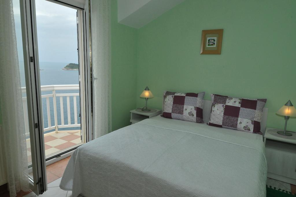 Apartments Bugenvila Cavtat Oda fotoğraf